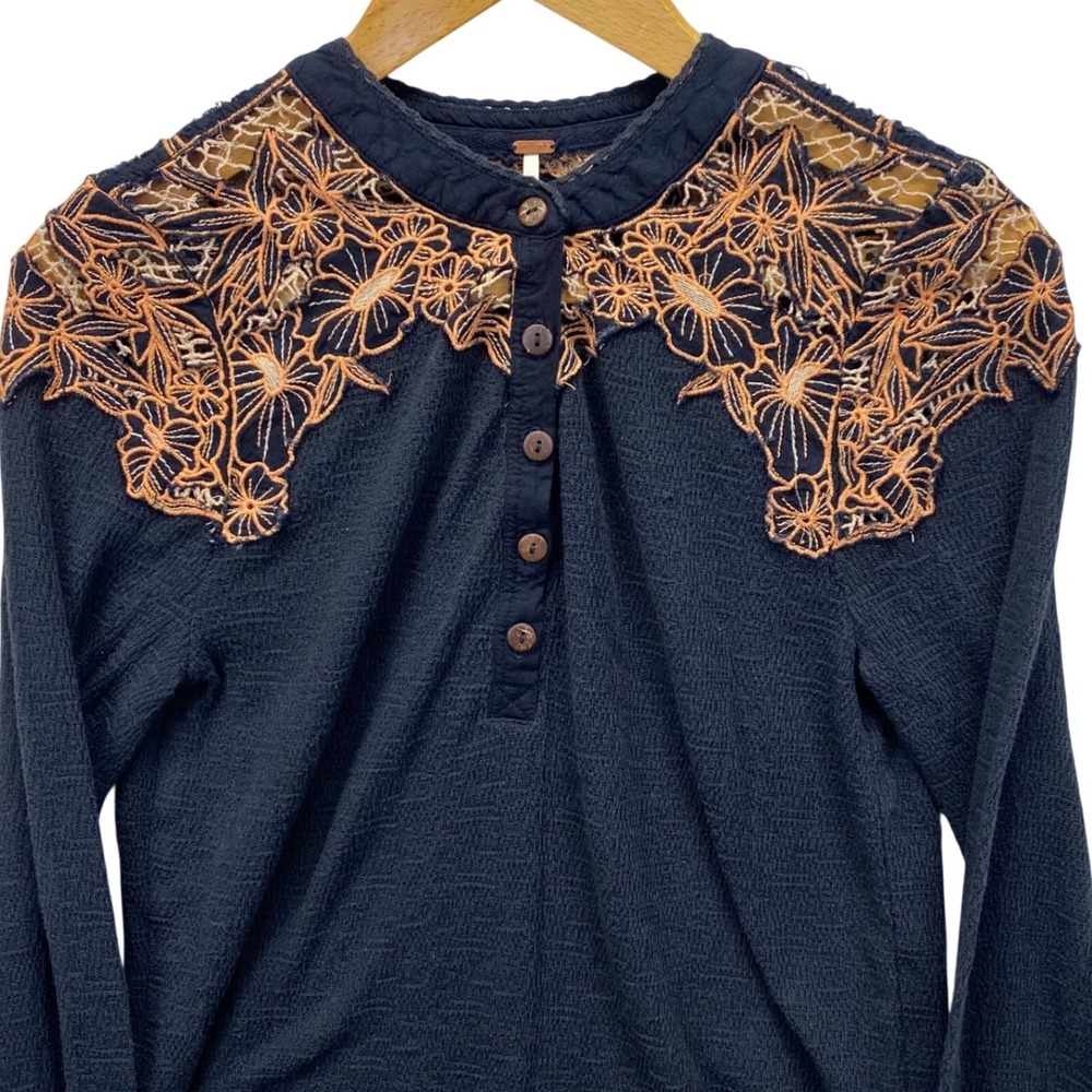 Free People Easy Breezy Henley Top Womens Med Black Orange Lace Accents Boho